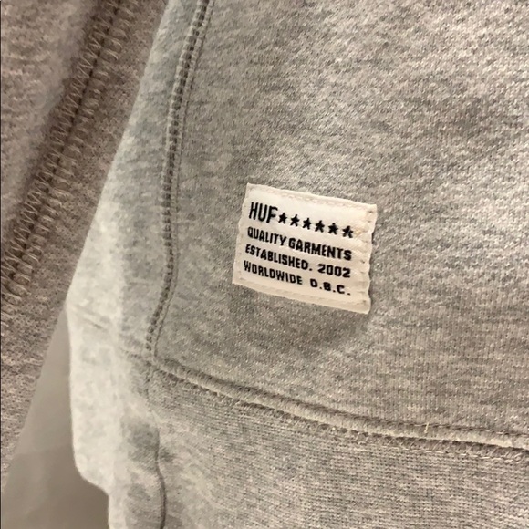 Huf gray crewneck large - Picture 4 of 5